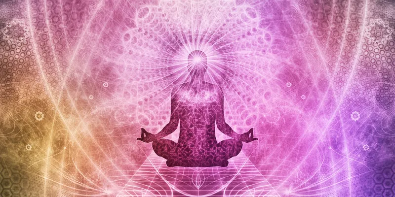 Meditative alignment of the chakra and energy system in stillness